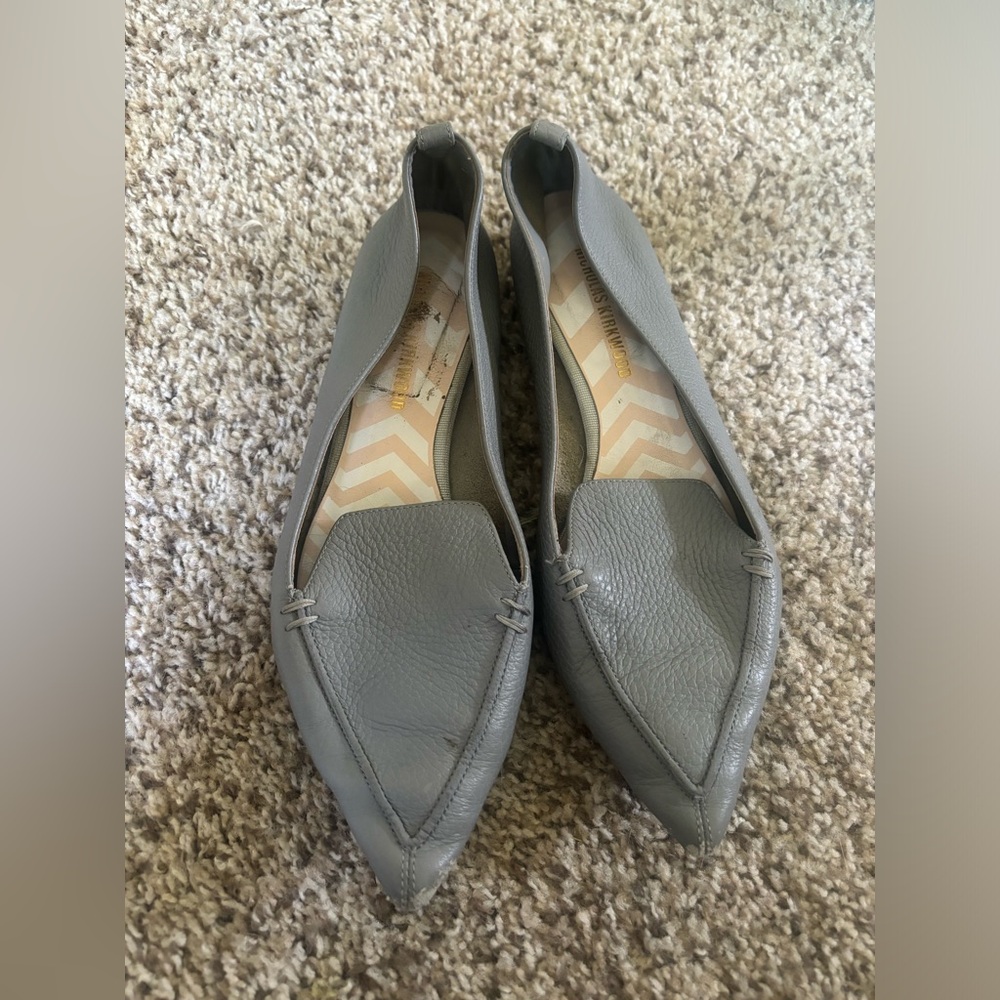 Nicholas Kirkwood leather flats with silver lining size 39!